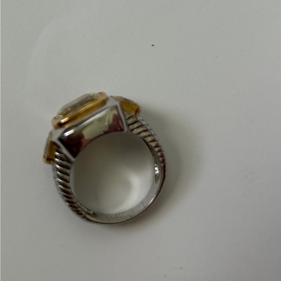 Elegant 925 Silver Yellow Gemstone Ring - Picture 9 of 13